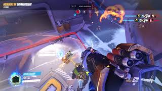 Overwatch - Splash damage helps