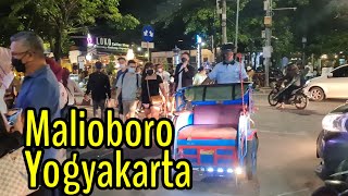 Rame Banget Tahun Baru 2022 di Jalan Malioboro Yogyakarta