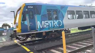 ￼￼x trapolis passing at reservoir and ruthven at Mernda line