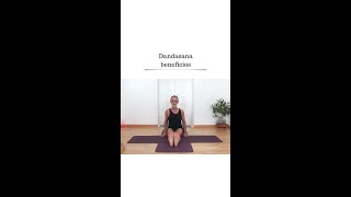 Dandasana beneficios