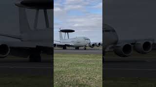 The AWACS high speed turn & pass. #awacs #highspeed #e3f  #e3csentry #sentry #lfoa #ba702