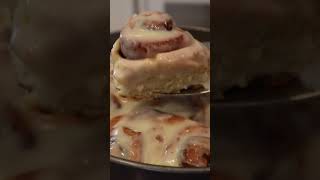 #cinnamonrolls #baking #dessert #fallbaking #sweets