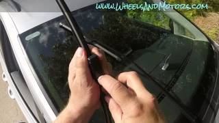 How to replace windscreen wiper blades on VW Sharan 7N (Second generation 7N)