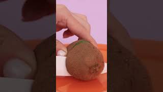 Easy and simple cut kiwi#shorts #DIY #cooking #lifehack