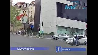 Bakıda moped sürücüsündən ağlasığmaz hərəkət