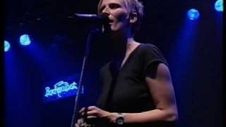 Chumbawamba - Stitch that!