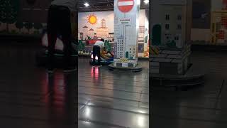 ARSHAKA pertama kali naik BUMPER CAR