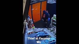 thief at 76 Gas station #Tacoma #Fircrest #University_Placw #washingtonstate   oil thief