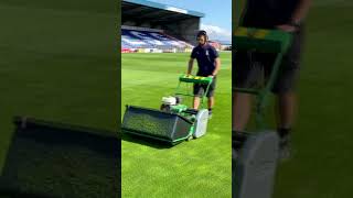 Caledonian Thistle Head Groundsman Dale Stephen at work with his G860 👌🏻⚽️