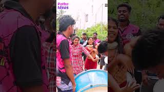 குத்துன்னா இப்படித்தான் குத்தணும்...😁😂|| Sisters Dance Shorts #danceshorts | PuthuIdeas