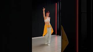 Amarillo - J Balvin. Reggaeton choreography #music #musica #reggaeton #jbalvin