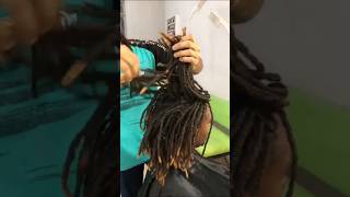 Manutenção em dreads finíssimo ! Apoie nosso canal siga e curta❤️ #penteados #transformação #dreads