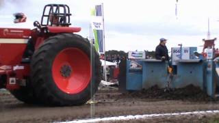 Pullingteam 1066 NK 4,5 Ton Supersport Wekerom 2011