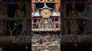 The Great Clock Tower Show at Great Wolf Lodge Wisconsin Dells. #greatwolflodge #animatronics #gwl