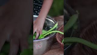 A countryside girl clean vegetables for cooking dinner #fried #food #cooking