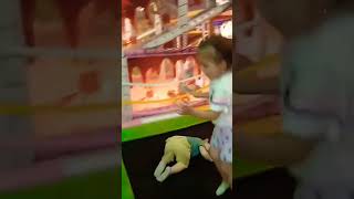 hoppaaaa 💕👧🏻🍧🍦🤡 #dance #rihey #dancechallenge #baby #cute #rihaynhay #tiktoktrend