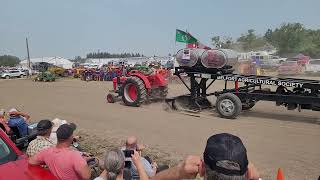 Massey Ferguson 98 Detroit Diesel Pull #2