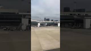 Take off. Decolando do Aeroporto S. Dumont/ Rio de Janeiro #aviação #aviation #shortvideo #Shorts