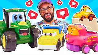 ¡El tractor Johnny jugando a las escondidas con coches! Juegos para niños en ¡Oh, se dañó!