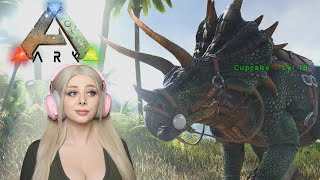 Taming a Beast of the Land! | Ark: Survival Evolved