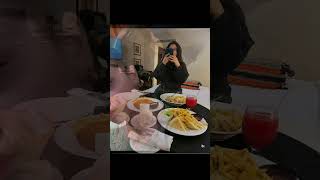 PAKISTANI ACTRESS DANANEER MUBEEN HAVING BIRYANI #supportme #love #music