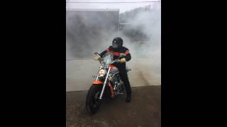 Gary ' s Barnstorm V - Rod burnout