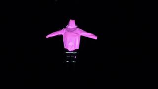 retroreflective hoodie + projection test(2013)