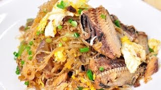 [Thai Food] Fried Canned Fish with Vermicelli (Pla Ka Pong Pad Woon Sen)