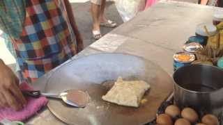 AMAZING!!!!! THAI STREET FOOD!! THAI ROTI WITH NUTELLA AND BANANA (PANCAKE)