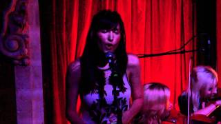 "Gravity" Lucy Schwartz & The Heartstrings @ Bardot