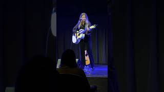 Jade Bird “C’est La Vie”