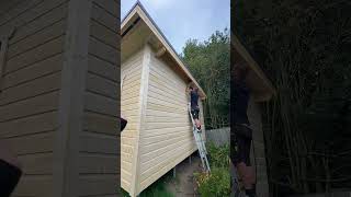 Cladding a super cabin #logcabins #construction #tinyhome #diy #cabinbuild