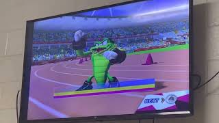 Metal Sonic loses to Vector in 100m Sprint