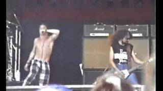 FAITH NO MORE - We Care A Lot 1990-06-30 Roskilde Festival