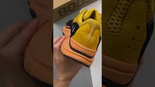 Yeezy Boost 700 "Sun"太阳 橙黄