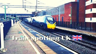 🚅 UK Railway Traffic: Wolverton Station ~ (Train Spotting)🚅