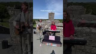 Busking in the smallest city in UK called “St Davids” (Wales)🏴󠁧󠁢󠁷󠁬󠁳󠁿 #busking #streetmusic