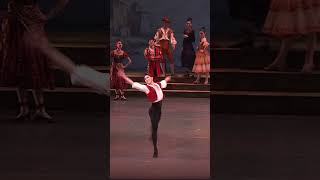 新国立劇場バレエ団『ドン・キホーテ』より（中家正博）　National Ballet of Japan - Don Quixote (Nakaya Masahiro)　#shorts