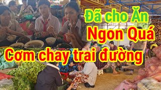 Qúa Ngon Cơm chay trai đường Hội Yến 2024 toà thánh Tây Ninh đã cho ăn miễn phí quá vui