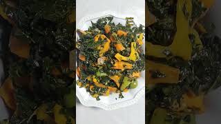 How to garnish vegetables for your meal.With Nigerian pumpkin leaves #trend  #recipes #vegetables