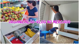 Estraguei a cortina😭| Fizemos o acabamento da Lavanderia| Organização +Vlog no Mercado| Amanda Maria