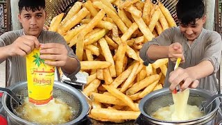 12 Years Old Kid Selling FRENCH FRIES | Hardworking Afghani Kid | Famous French Fries at Street Food