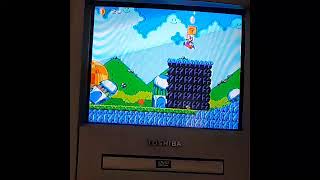 Jugando Super Mario Bros CD