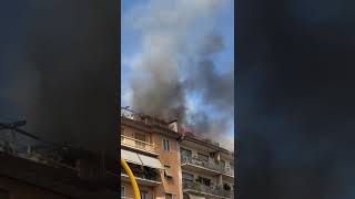 Attico in fiamme a Firenze