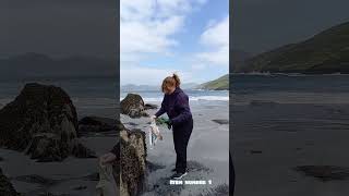 Come with us on a #2MinuteBeachClean at this #GreenCoastAward site! #swimclub #cleancoasts