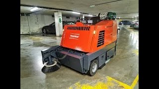 Power Boss Commander C82 Scrubber sweeper