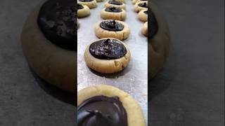 Kue cincin cookies coklat