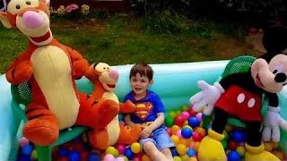 GIANT Tiger & Baby/ MICKEY MOUSE playing on the INFLATABLE Swimming Pool WITH BALLS/ SUPERMAN