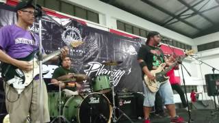 Priceless Stupid Box - It's Not You (Live at Kilang Bateri)