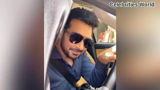 Pakistani Actor Yasir Hussain Spotted Faysal Qureshi At a Market